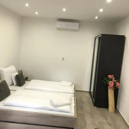 Csodaszarvas Vendeghaz Guest house Nyiradony-Tamasipuszta