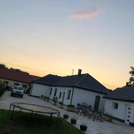 Csodaszarvas Vendeghaz Nyiradony-Tamasipuszta